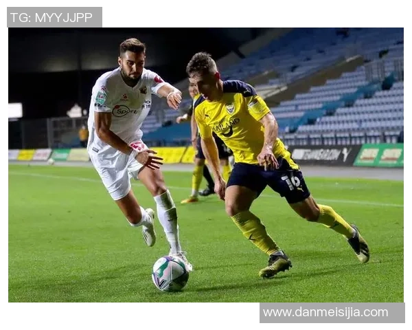 牛津联与绿色森林的精彩对决比分揭晓赛季最新战绩分析