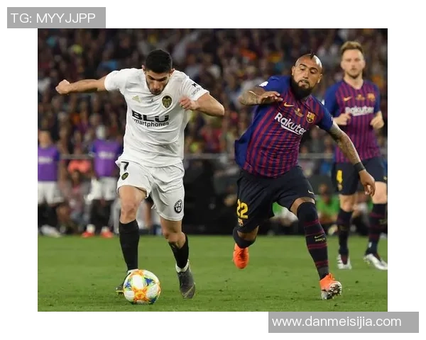 鲁多格利与巴伦西亚的激烈对决揭示了足球战术的新趋势与精彩瞬间